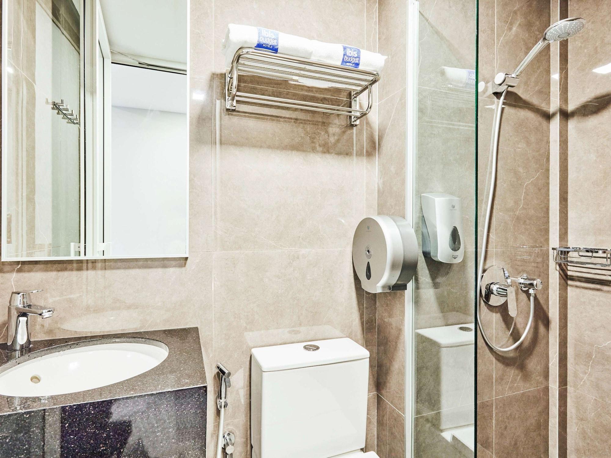 Ibis Budget Singapore Ametrine Esterno foto